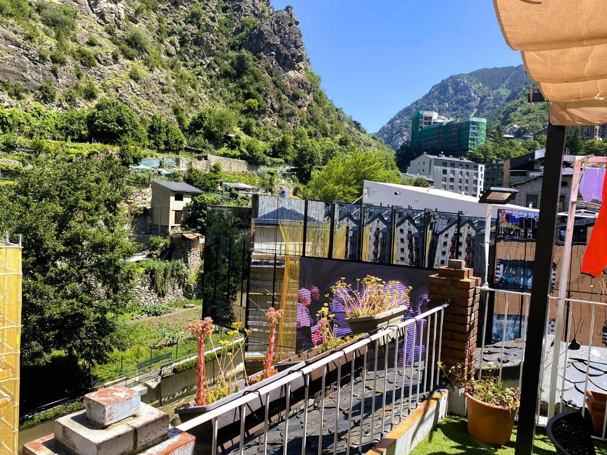 Alberg Els Andes 안도라라베야 외부 사진